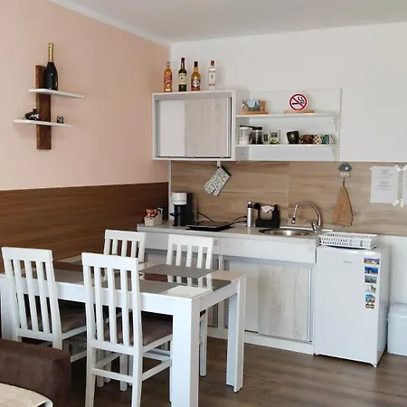 Lela's Apartment *