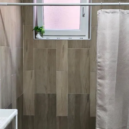 Lela's Апартаменты